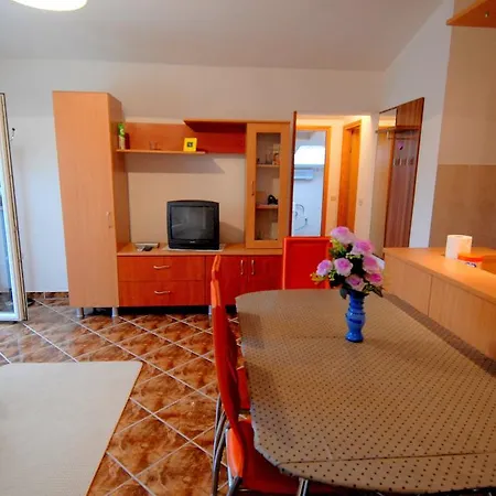 Guest house Konti 3*